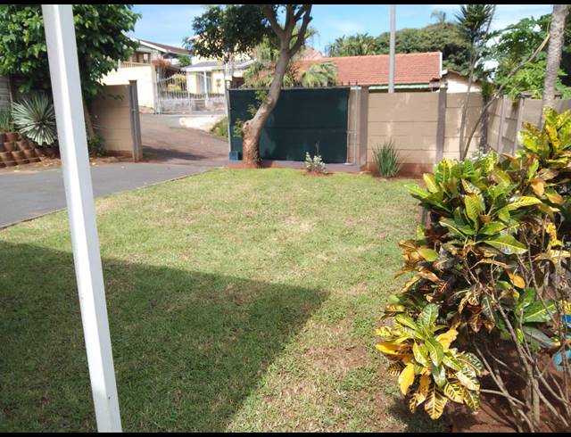 2 BEDROOM SIMPLEX FOR SALE IN BLUFF